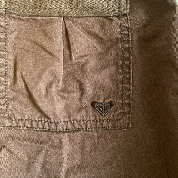 ROXY Vintage Women’s Brown Low-Rise Cargo Pants Size US 3 - Picture 7 of 9